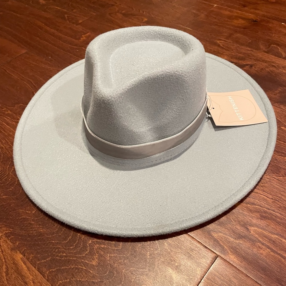 Kittenish Gray Flat Brim Hat